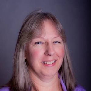 Meet your Posher, Pam